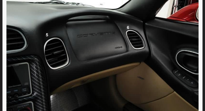 Illustration for article titled Clean C5 Interior Upgrade